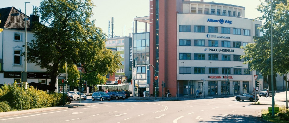 Helle Büroräume mit moderner IT-Ausstattung und Klimatisierung in allen RäumenHelle Büroräume mit moderner IT-Ausstattung und Klimatisierung in allen Räumen
